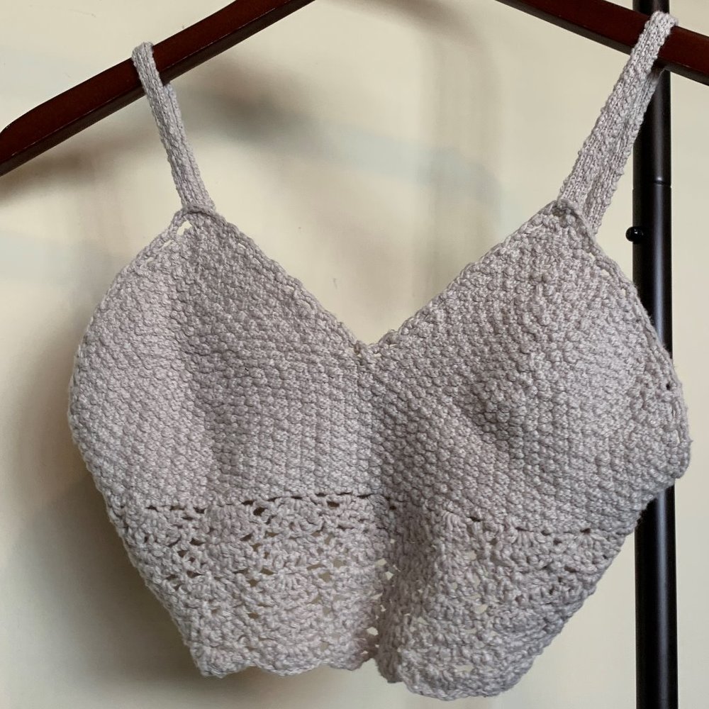 Hollister Crochet Crop Top Medium NWOT